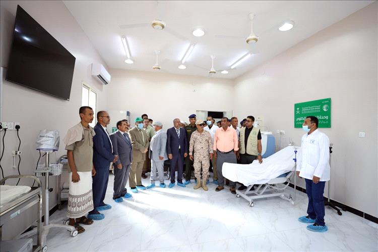 بتمويل من مركز الملك سلمان.. محافظ حجة يدشن وحدة الغسيل الكلوي بمركز الجعدة الصحي