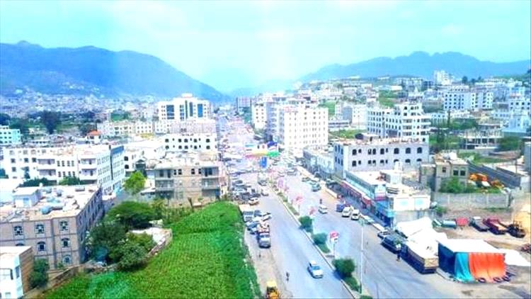 إصابة شيخ قبلي وشقيقه بجروح متفاوتة في اشتباك مسلح شمالي إب