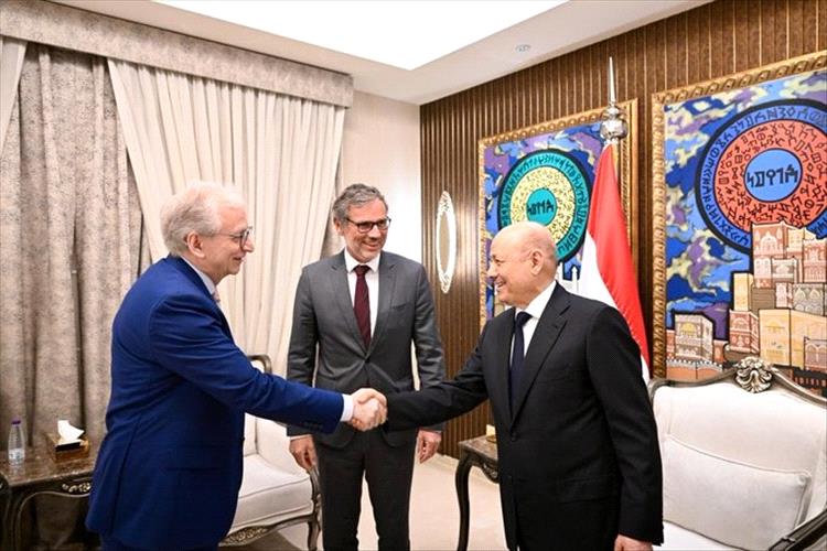 السفير الألماني: مباحثات يمنية ألمانية لتعزيز التعاون الأمني ودعم مسار الاستقرار