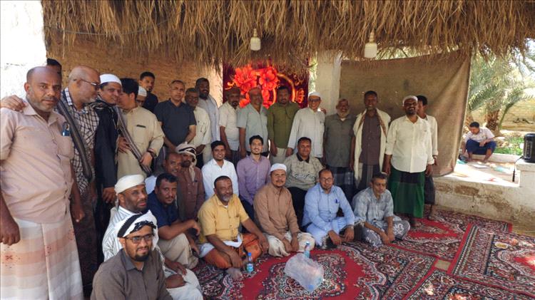 موظفو الإدارة العامة لمؤسسة المياه بوادي حضرموت يقيمون لقاء المحبة الأول