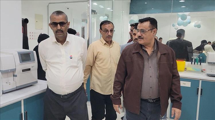 الشرجبي" و"الداؤودي" يفتتحان مركز عدن التشخيصي بمديرية المنصورة