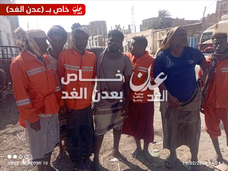 صندوق النظافة والتحسين بأحور ينفذ حملة لإزالة القمامة في الشارع العام والشوارع الفرعية في عاصمة المديرية