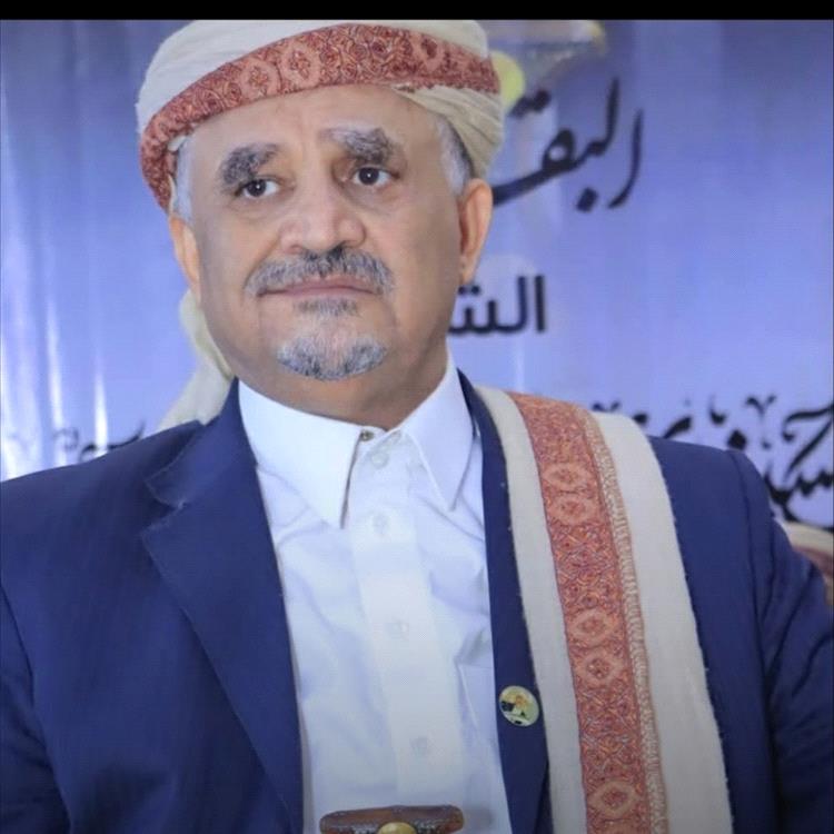 تصعيد قبلي في صنعاء.. الحوثيون يطوقون منزل الأحمر ويحتجزون مشايخ حاشد