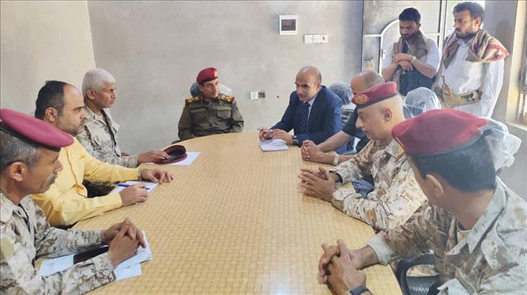 اللجنة الوطنية للتحقيق تنفذ زيارتين ميدانيتين إلى جهاز أمن الدولة والأمن العسكري بمأرب