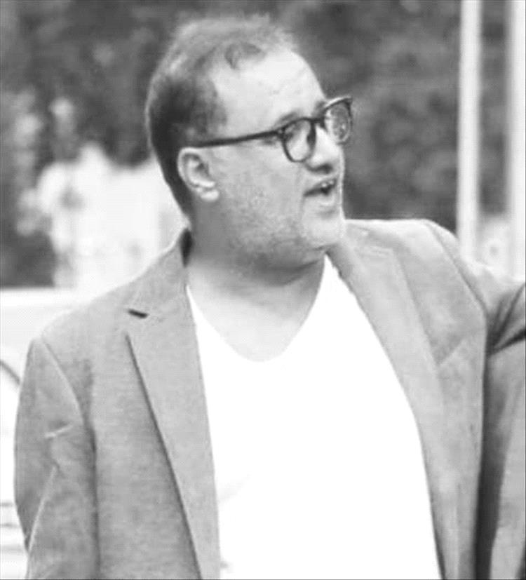 حضور واسع في منصة الشهداء بردفان لتقديم واجب العزاء بوفاة الكاتب والناقد المسرحي عبدربه الهيثمي