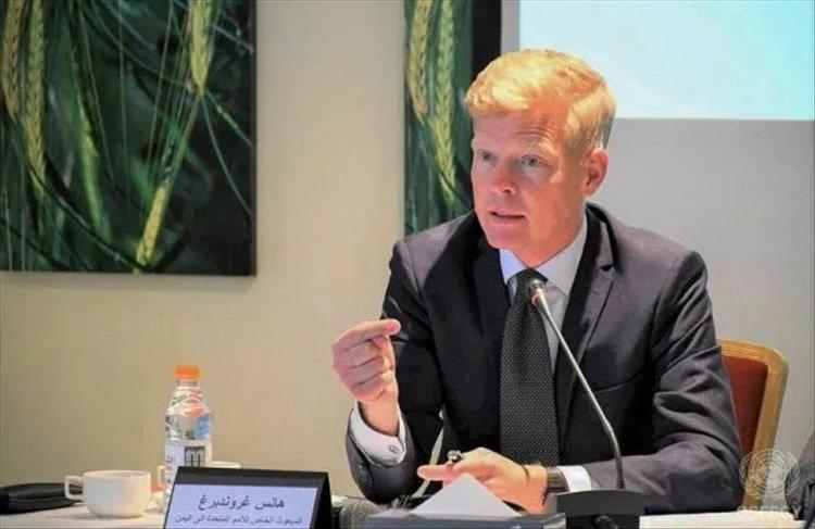 غروندبرغ يلتقي مسؤولين روسًا في موسكو لبحث مستجدات الملف اليمني