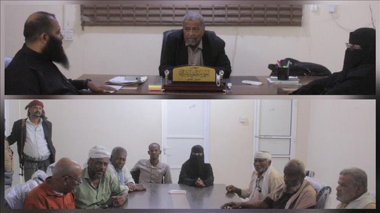 وكيل محافظة أبين جرفوش ومدير الخدمة المدنية يتفقدان سير العمل في المرافق الحكومية ويشددان على الانضباط الوظيفي