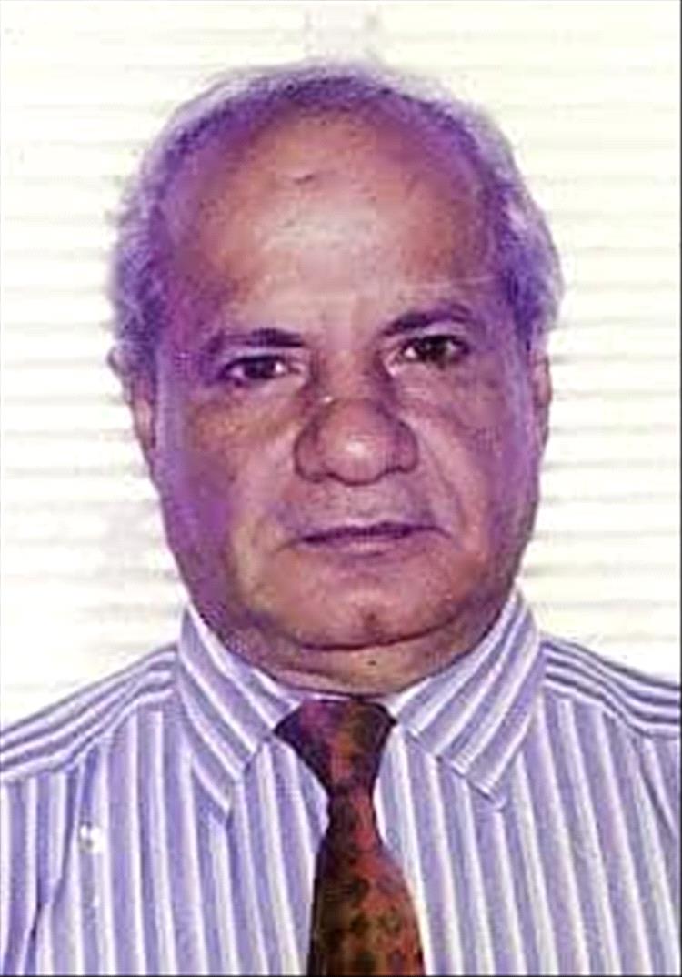 مدير عام المؤسسة العامة للكهرباء يعزي بوفاة فقيد الوطن المناضل عبدالقوي محمد رشاد الشعبي