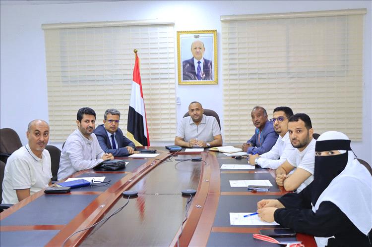 وزارة الصناعة تدشن المشروع الوطني لتعزيز تنافسية العسل اليمني عالمياً