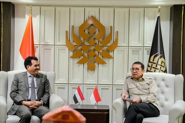 ​وزير الثقافة الإندونيسي: علاقتنا باليمن تاريخية ولقائي بالسفير بلفقيه خطوة لتعزيز روابط هذه العلاقة