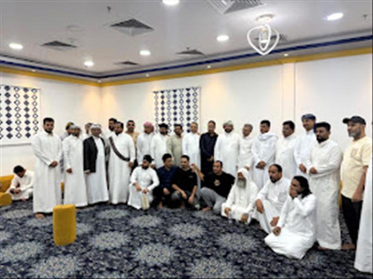 الشيخ ساري محمود العزاني يقيم مأدبة إفطار رمضانية  لأبناء ردفان في السعودية وسط أجواء أخوية مميزة