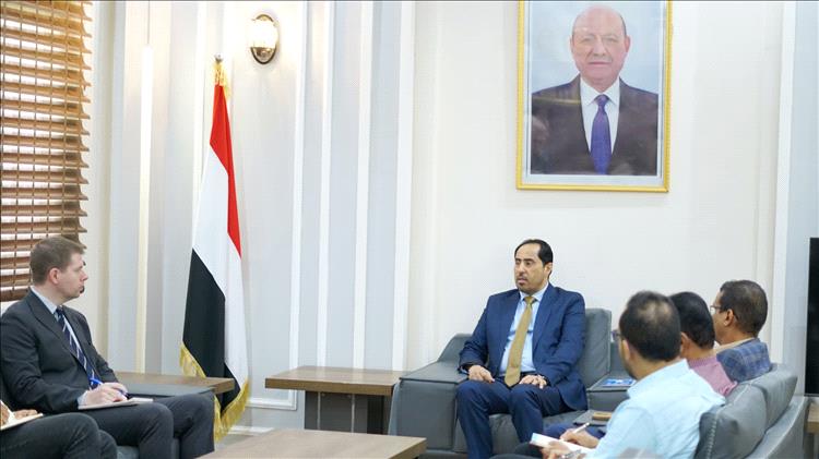 البكري يبحث مع مكتب المبعوث الأممي جهود الحكومة وتطبيع الاوضاع