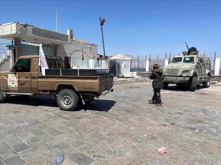 عاجل : إغلاق كافة مقار المجلس الانتقالي الجنوبي المنحل في عدن