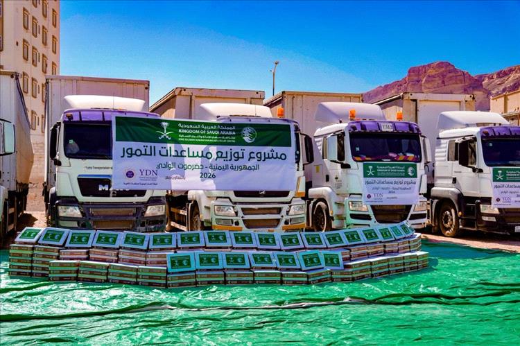 استكمال توزيع أكثر من 23 ألف كرتون تمور في وادي حضرموت