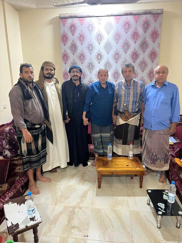 لقاء أخوي يجمع مشايخ وسلاطين يافع وآل فضل ويؤكد وحدة الصف في أبين