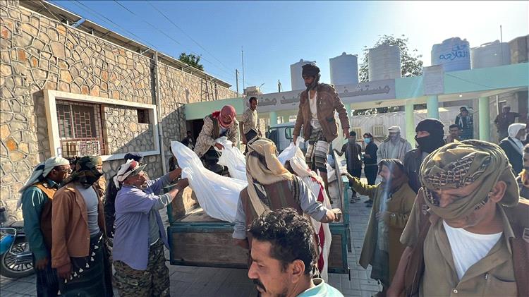 عاجل : ما الذي حدث داخل الحافلة المحترقة؟.. تفاصيل صادمة و جديدة تكشف مأساة ضحايا حادث أبين