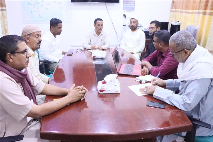 في اول صرح طبي خيري على مستوى حضرموت:
اللجنة الفنية بمستشفى المدينة الخيري بسيئون تختار أسماء رؤساء الأقسام الطبية بالمستشفى