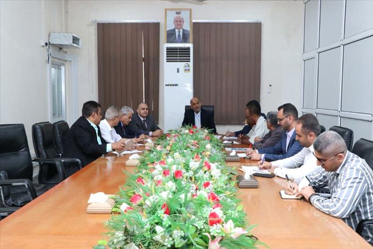 وزير المالية يترأس اجتماعاً لمناقشة توجهات عمل الوزارة خلال المرحلة المقبلة