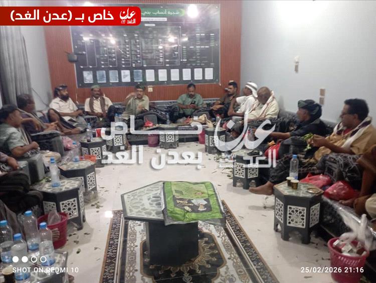 مدير عام أحور يترأس اجتماعاً موسعاً ويؤكد منع إطلاق النار في الأعراس