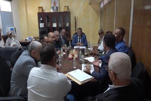 وكيل أول عدن يناقش مع وكلاء المحافظة مستوى التنسيق وتعزيز الأداء الخدمي