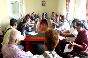 أمين عام محلي أبين يلتقي قيادتي مكتب تنسيق الألغام ومنظمة المساعدات الشعبية النرويجية ويؤكد دعم واستمرارية العمل الإنساني