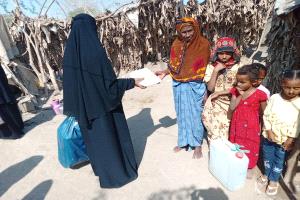 جمعية الروان تنفذ مشروع “إفطار صائم” لـ90 أسرة في المسيمير ومخيم مركوضة بخنفر