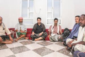 قائد لواء بارشيد "سالم القرزي" يلتقي مقدم "الباصبار" سالم باقحوم البهيشي