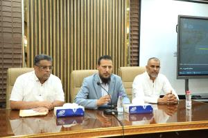 محافظ العاصمة عدن يطّلع على أوضاع مستشفى الجمهورية ويؤكد دعم تطوير الخدمات الصحية