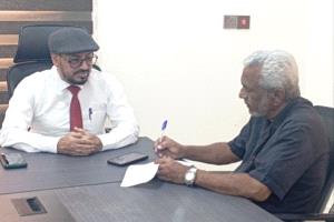 الدكتور عادل معيلي : جامعة المهرة في تطور مستمر ونشكر جهود السلطة المحلية