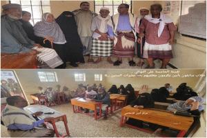 للسنة الخامسة على التوالي .. طلاب سابقون بأبين يكرمون معلميهم بعد عشرات السنين