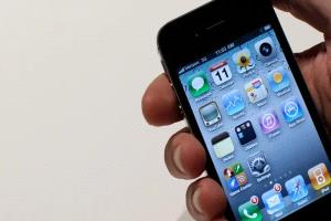 آيفون 4 يعاود الظهور كقطعة باهظة لهواة المقتنيات النادرة