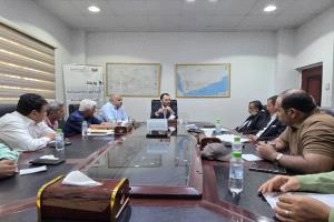 وزير الكهرباء م. عدنان الكاف يترأس اجتماعًا لمناقشة استعدادات الوزارة لفصل الصيف القادم