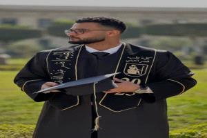 الدكتور قاسم عبدالله قاسم يتخرّج من كلية الطب بجامعة القاهرة