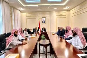 رئيس مجلس الشورى يلتقي وفد معهد الفيوش