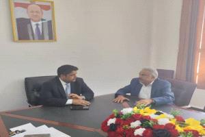 مدير عام التعليم الفني بعدن يلتقي معالي الوزير لمناقشة أوضاع المعاهد، والأخير يَعِد بزيارة تفقدية للمكتب