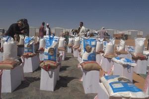 بدعم سعودي.. الفرقة الأولى طوارئ تدشن قافلة إنسانية تستهدف أكثر من 30 ألف أسرة  حضرموت الوادي والصحراء