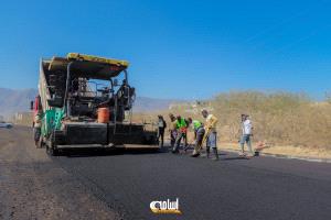 تدشين مشروع إصلاح وسفلتة شوارع مديرية لودر