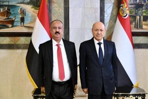 وزير النقل يؤدي اليمين الدستورية أمام رئيس مجلس القيادة الرئاسي