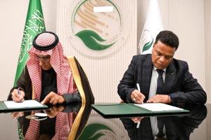 مركز الملك سلمان للإغاثة يوقع اتفاقية لدعم صغار مربي الثروة الحيوانية وإنتاج الغاز الحيوي في سقطرى