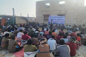 اجتماع استثنائي لشباب وأبناء قبائل الحموم بعيص خرد للوقوف مستجدات الأوضاع بساحل حضرموت