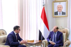 رئيس مجلس الوزراء يستقبل السفير الروسي ويبحث معه تعزيز التعاون المشترك