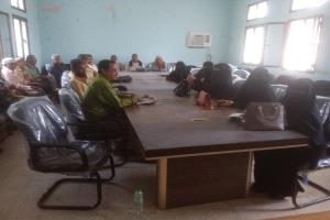 القائم بأعمال مدير مكتب التربية والتعليم بخنفر يعقد اجتماعاً موسعاً لمدراء مدارس المديرية