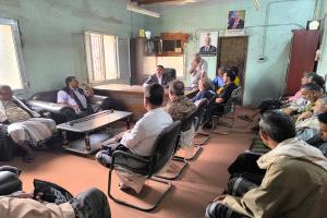 مدير عام ردفان يوجه بصرف الحافز الشهري للمعلمين لشهر يناير