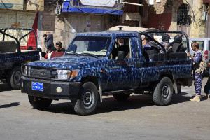 تطور وسائل القمع يكشف عن هشاشة علاقة الحوثيين بالمجتمع