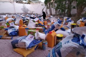 للعام الثامن.. We Can يرسم البسمة في حضرموت بـ 88 سلة رمضانية