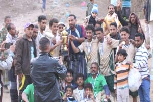 بحضور رسمي وشعبي واسع.. إتحاد العدف يتوج بطلًا لكأس الوحدة بمديرية جبل حبشي