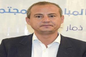 فؤاد لنهاري: أداء اليمين خارج البلاد يطرح تساؤلات دستورية والحل بالعودة إلى الداخل