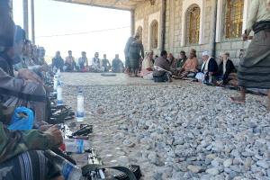 قيادات ووجهاء وأعيان ومشايخ آل محمد بن عمر يقدمون واجب التضامن مع قبيلة آل سليمان الحميرية