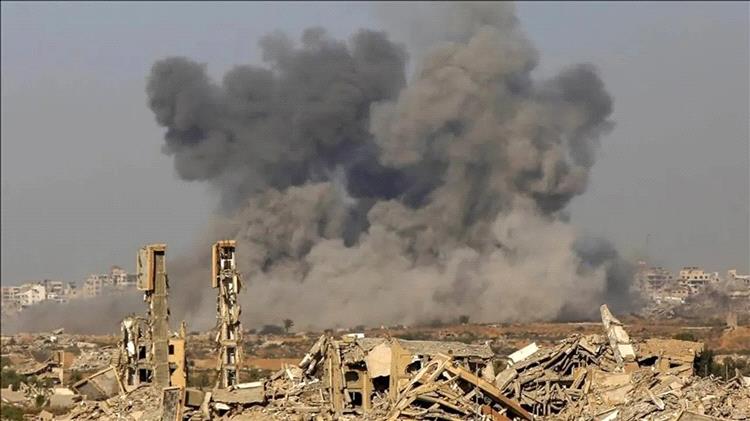 في أول أيام العام الجديد.. الاحـــتـلال يشن غارات على مناطق متفرقة بغزة