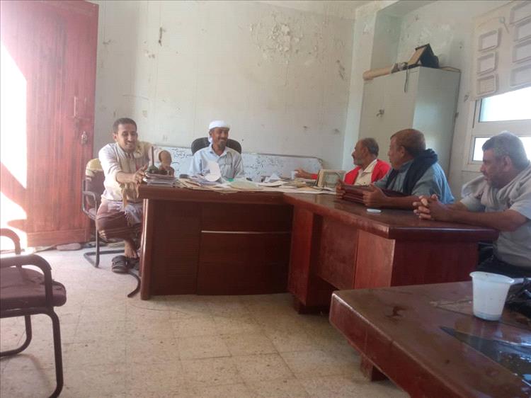 مدير مكتب التربية والتعليم بمودية يدشن الفصل الدراسي الثاني بزيارة ميدانية للمدارس